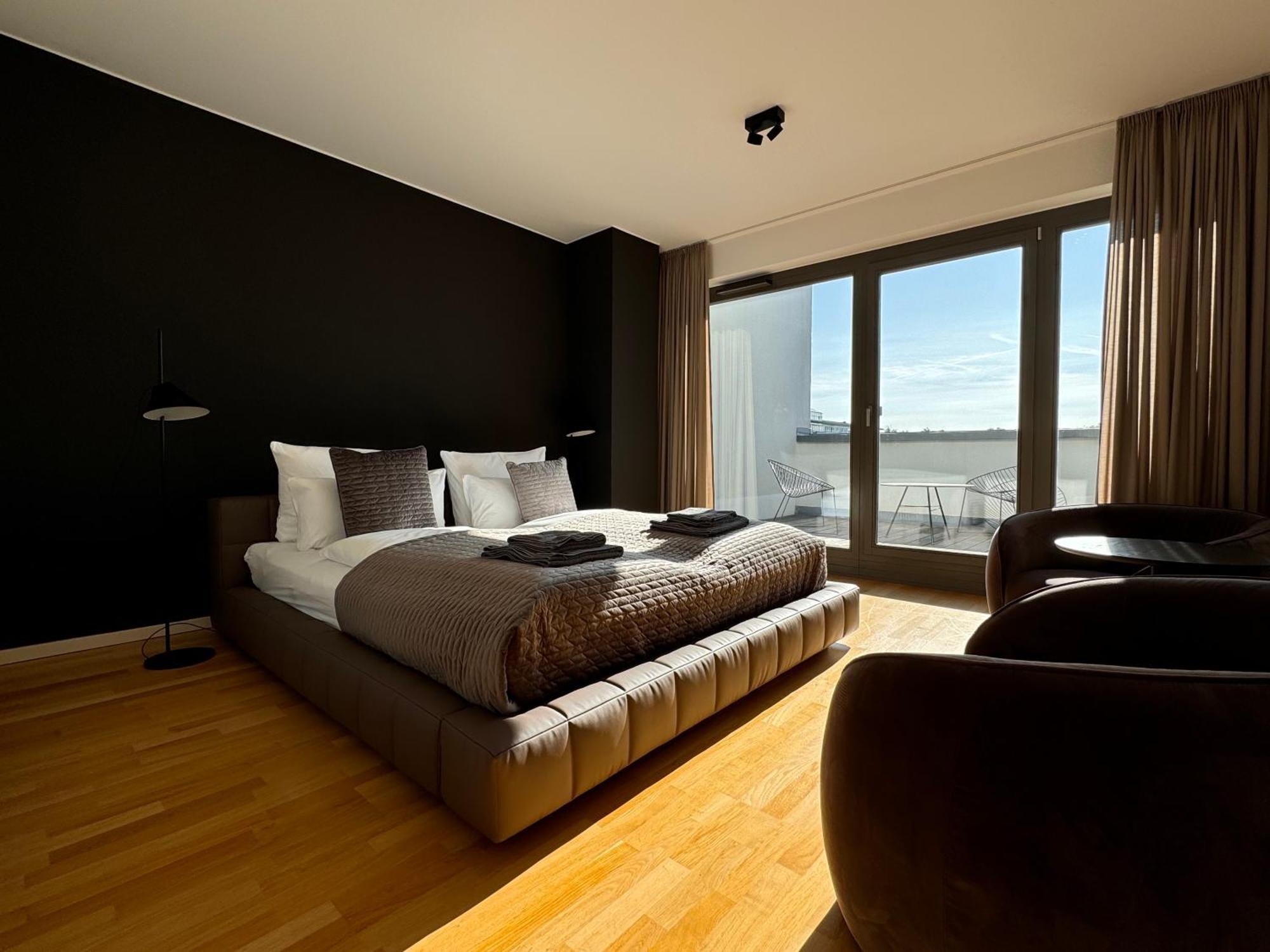 Townhouse Alaunpark Villa เดรสเดน ภายนอก รูปภาพ